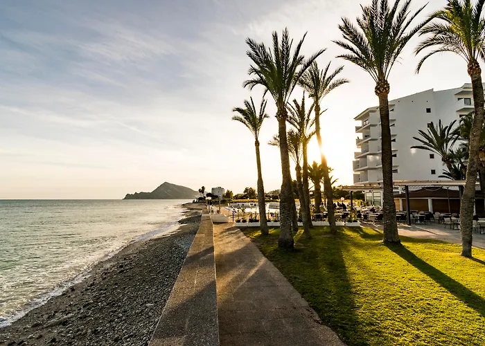 Cap Negret Ξενοδοχείο 4*